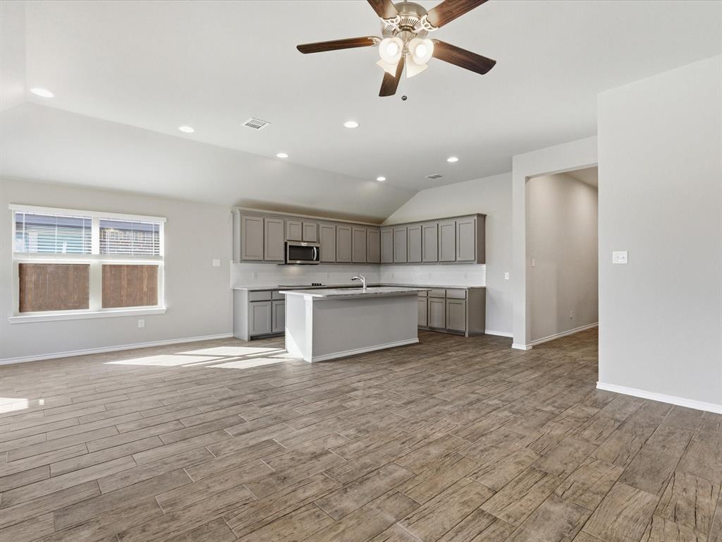 Aspen Mdws Ph 2 - Residential Lease