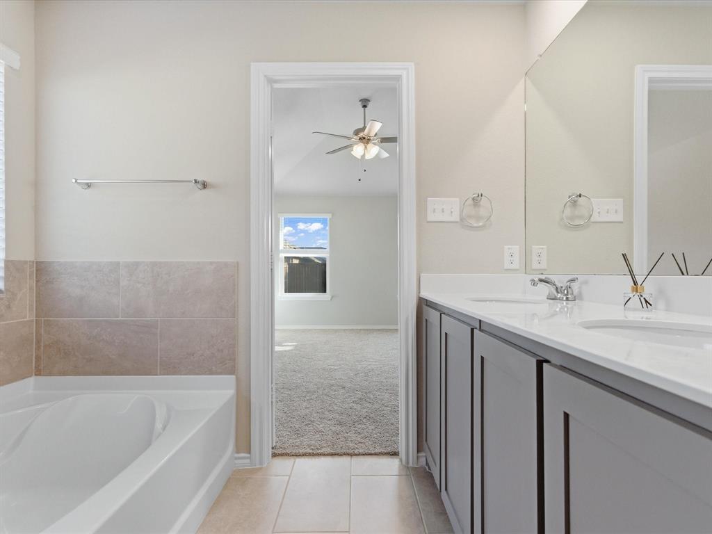 Aspen Mdws Ph 2 - Residential Lease