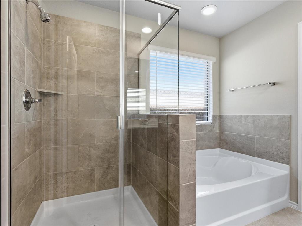 Aspen Mdws Ph 2 - Residential Lease