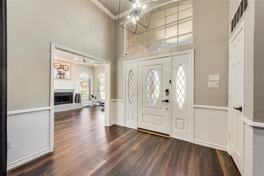 2228 Lorraine Drive