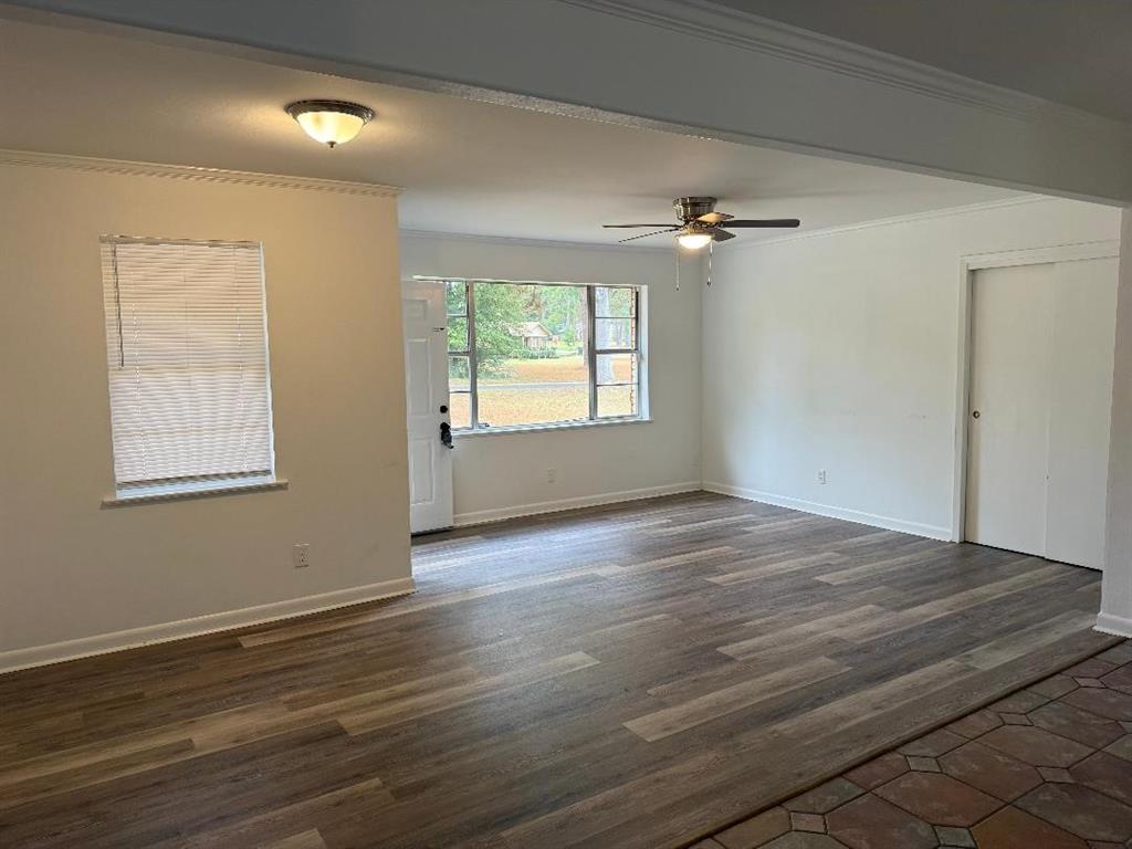 1821 S Brookwood Drive