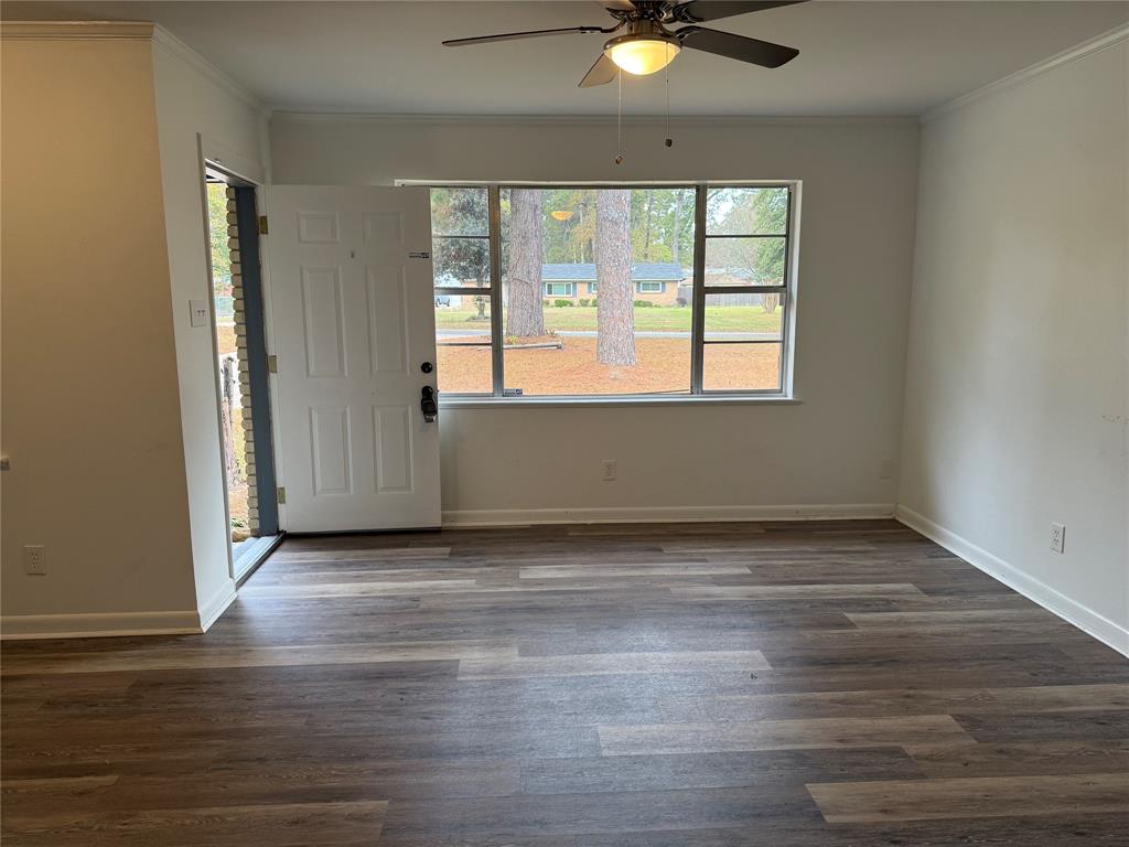 1821 S Brookwood Drive