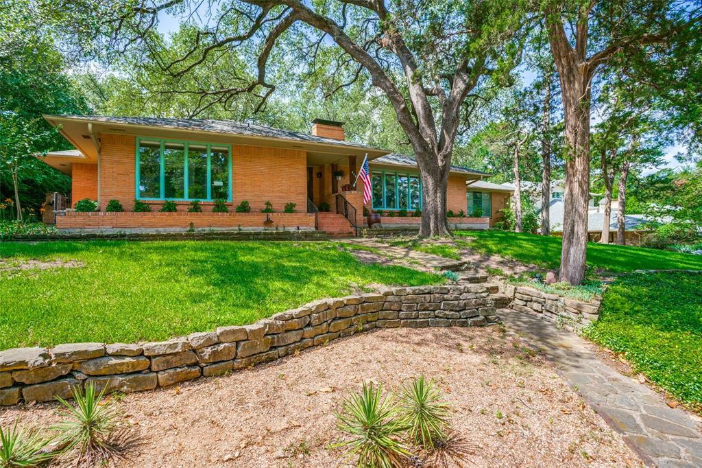 828 Evergreen Hills Road