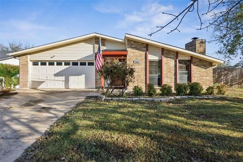 7016 Buttonwood Drive Fort Worth TX 76137