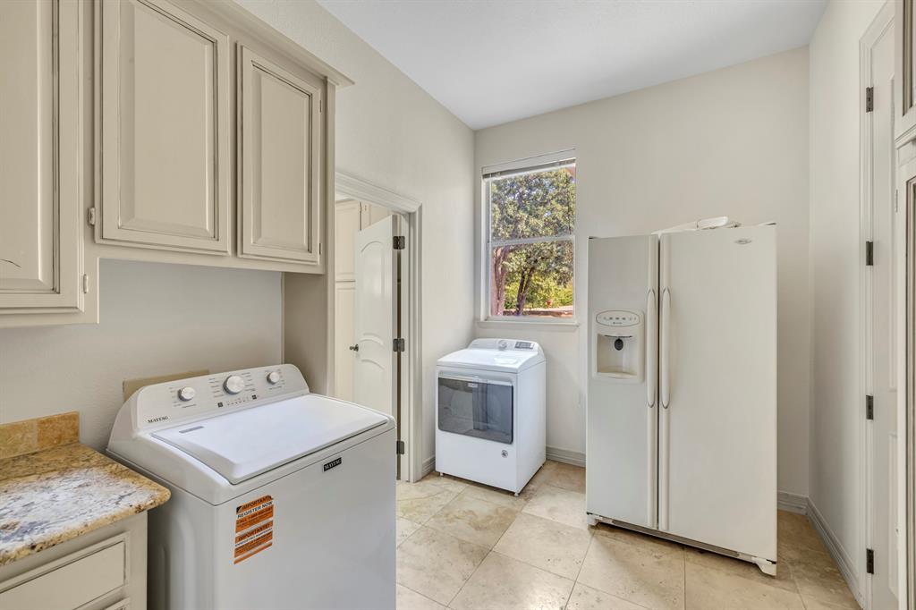 Labrador Bay Estate - Residential