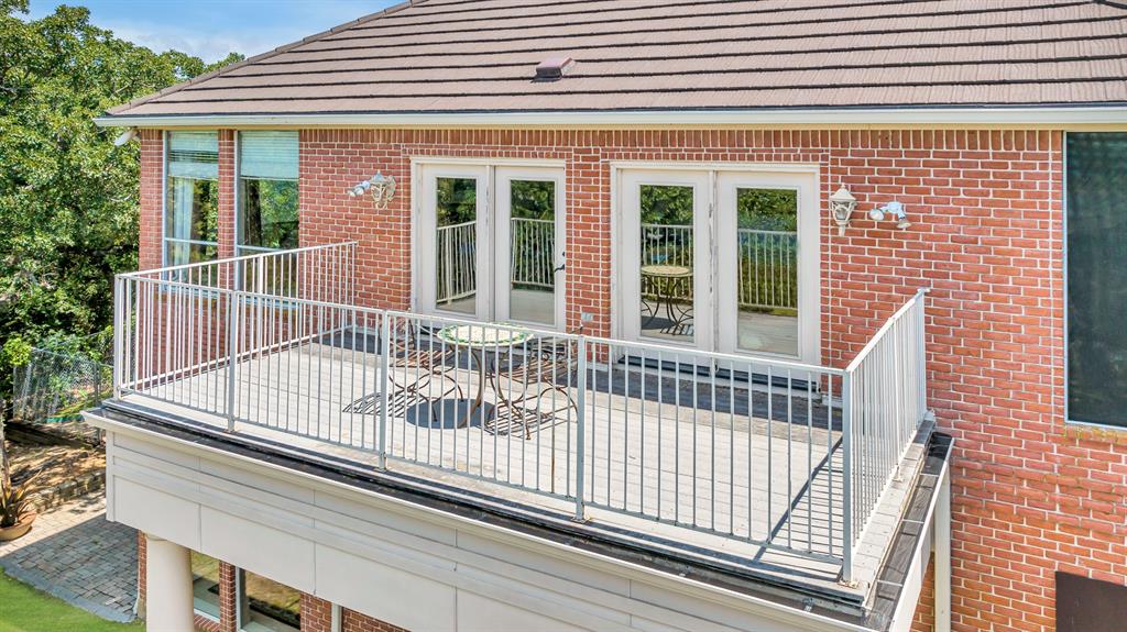 Labrador Bay Estate - Residential