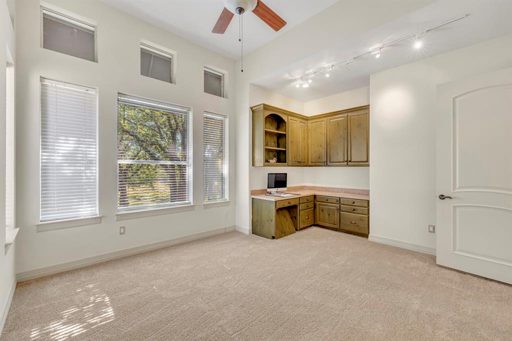 Labrador Bay Estate - Residential