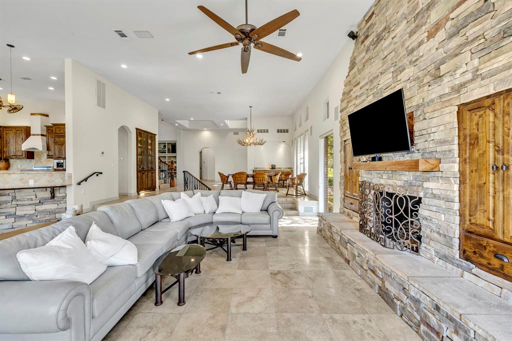 Labrador Bay Estate - Residential