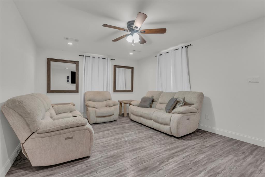 Pecan Heights - Residential