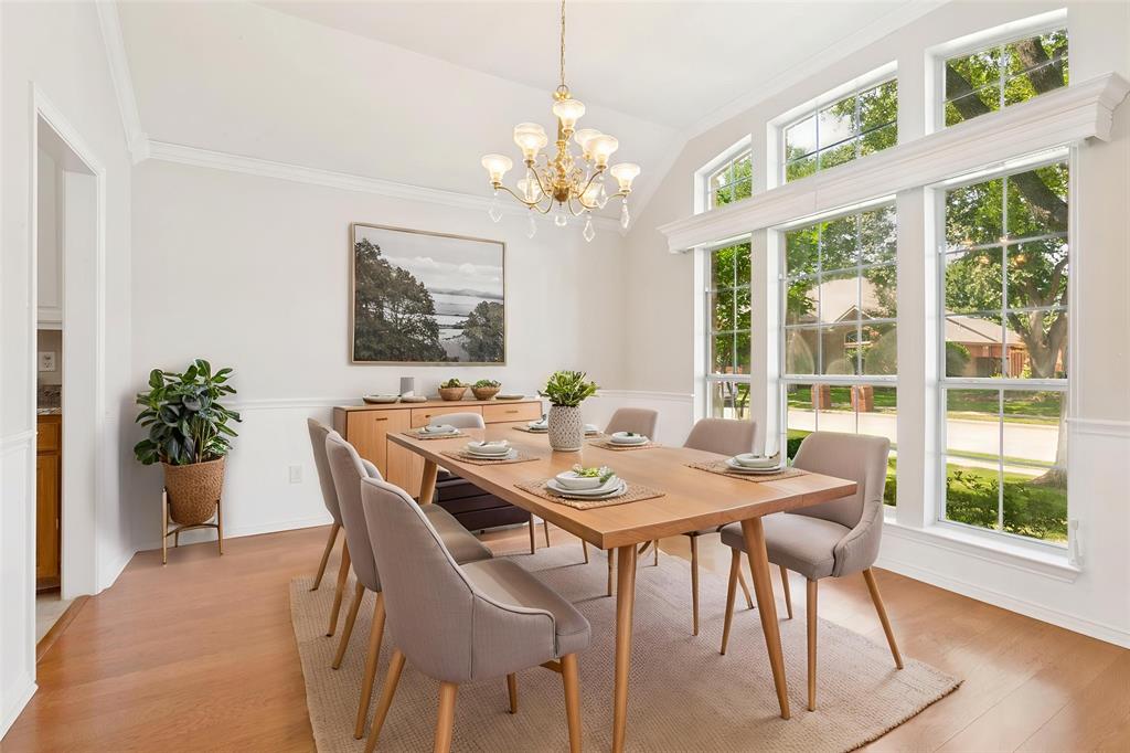 5844 Willow Wood Lane
