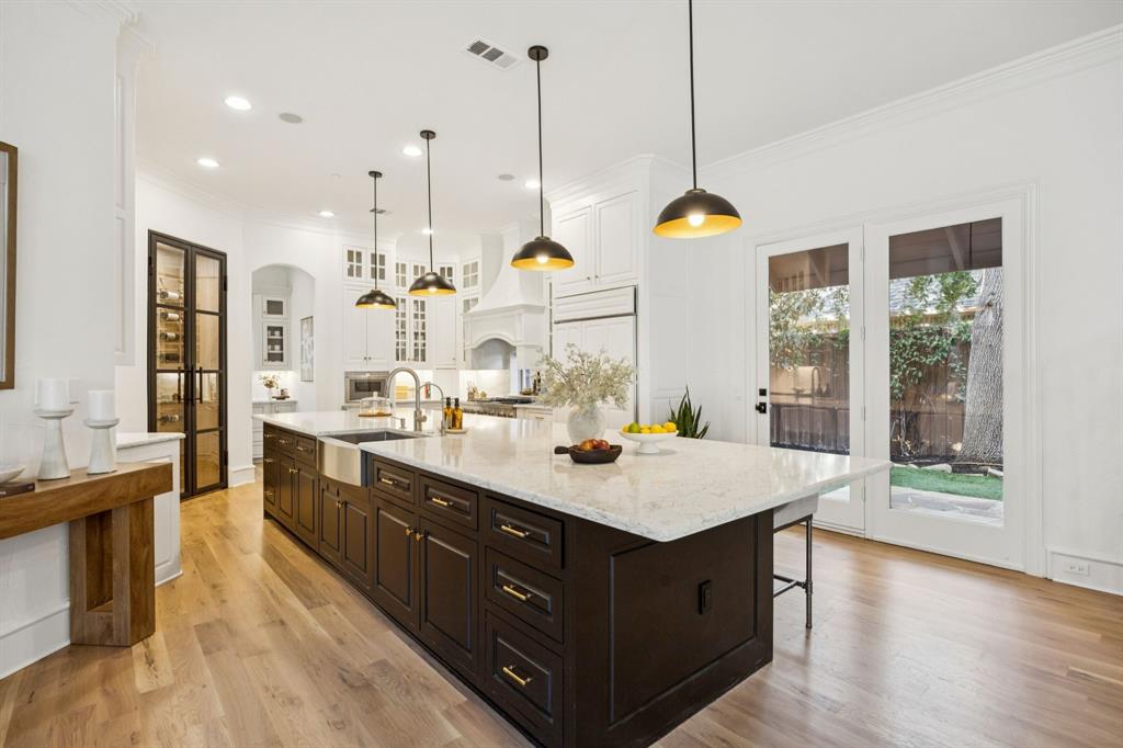 Starwood Ph Four Village 15 - Residential