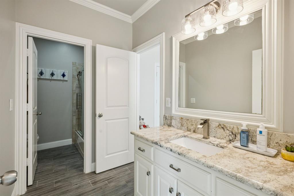 Starwood Ph Four Village 15 - Residential