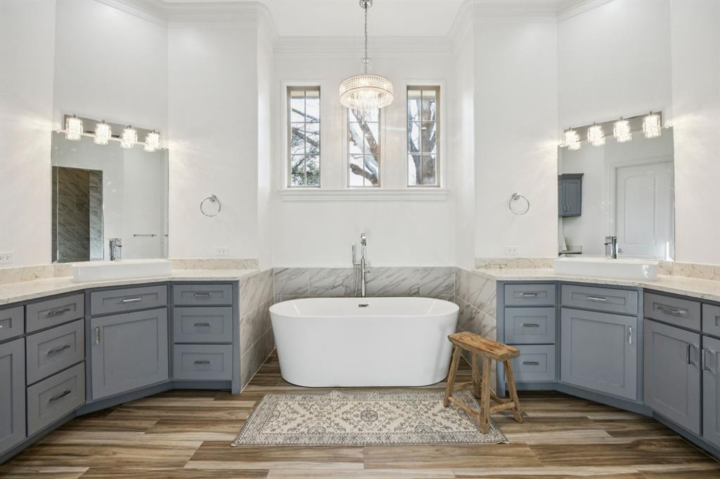 Starwood Ph Four Village 15 - Residential