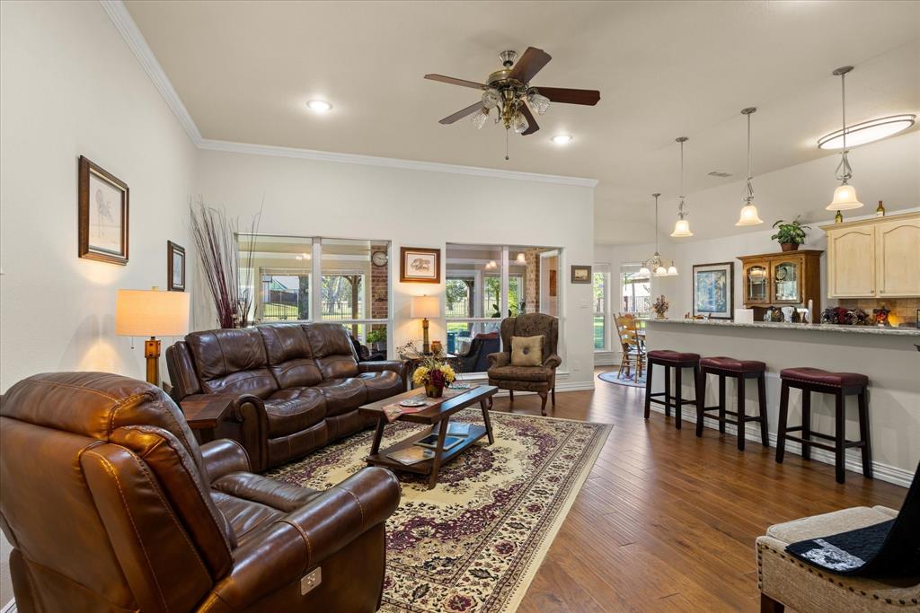 6921 Westover Drive