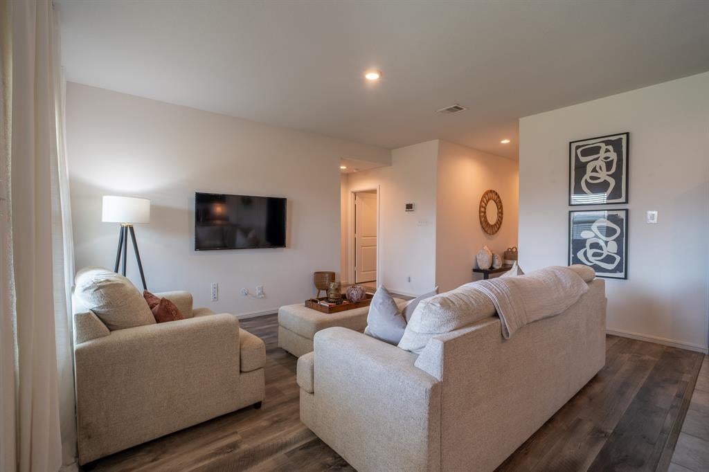10345 Fort Belknap Trail