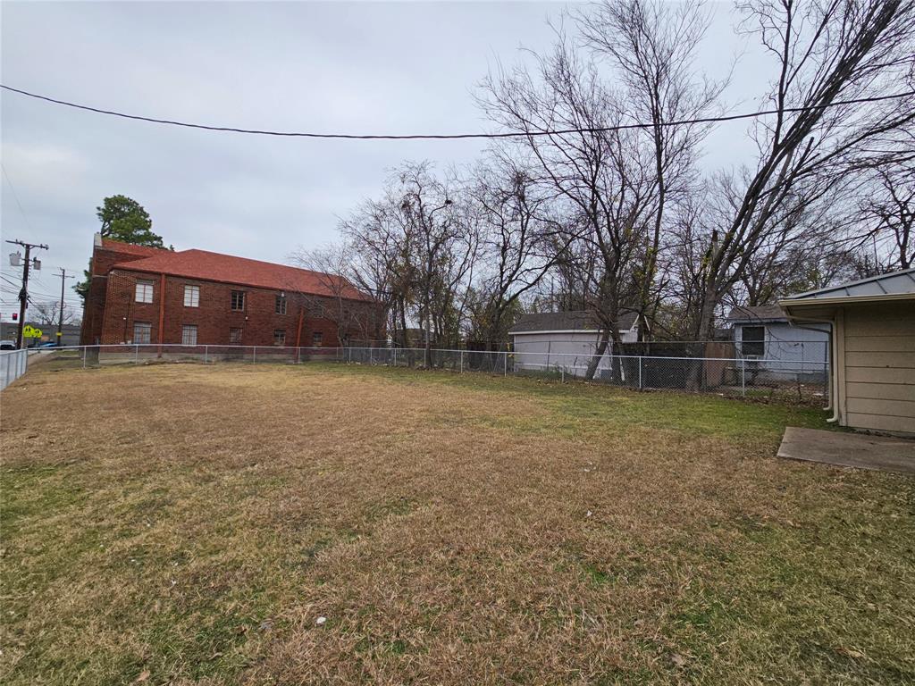 Chamberlains Add - Residential Lease