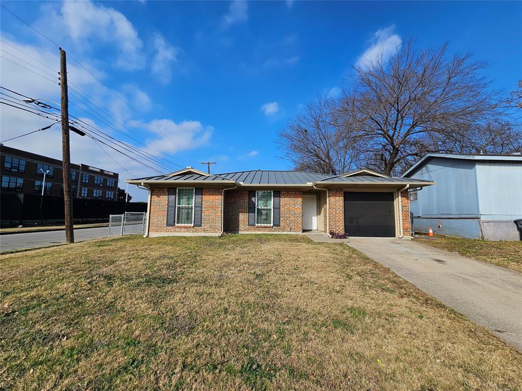 Chamberlains Add - Residential Lease