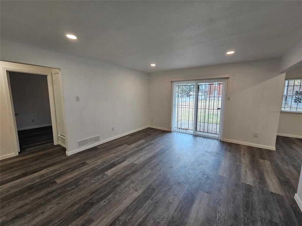 Chamberlains Add - Residential Lease