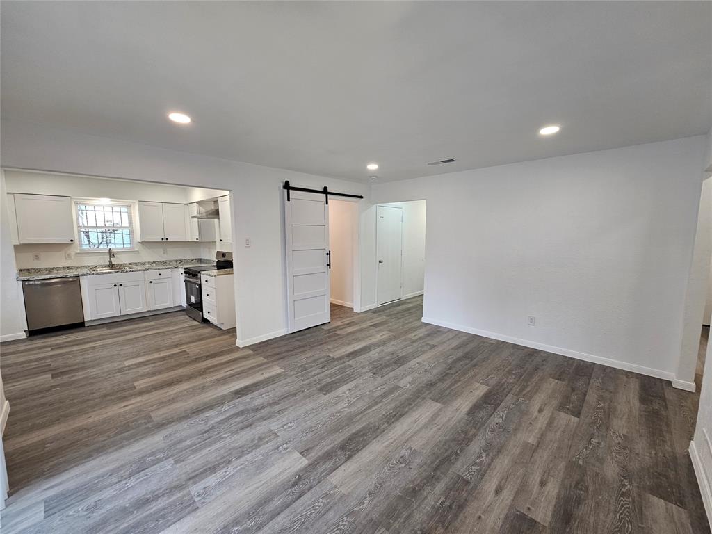 Chamberlains Add - Residential Lease