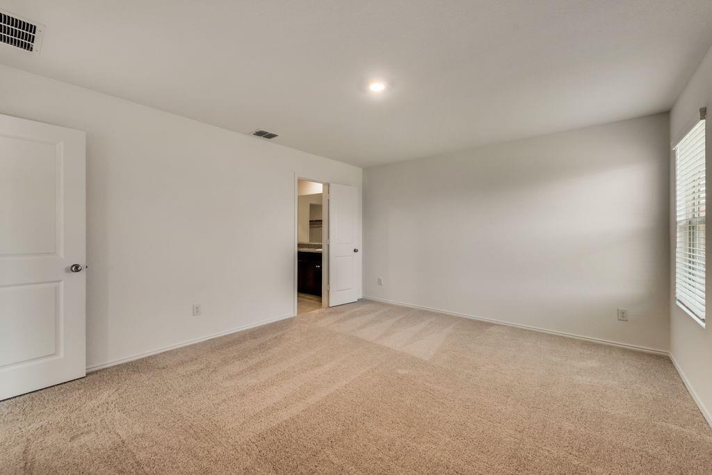 BLUEBONNET EST PH 3 - Residential Lease