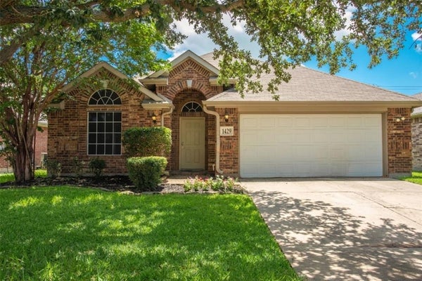 1429 TREE TOP DR, FRISCO, TX 75033 - Image 0dcff692fc47e87c65419b31ddb2c5cd/248862801