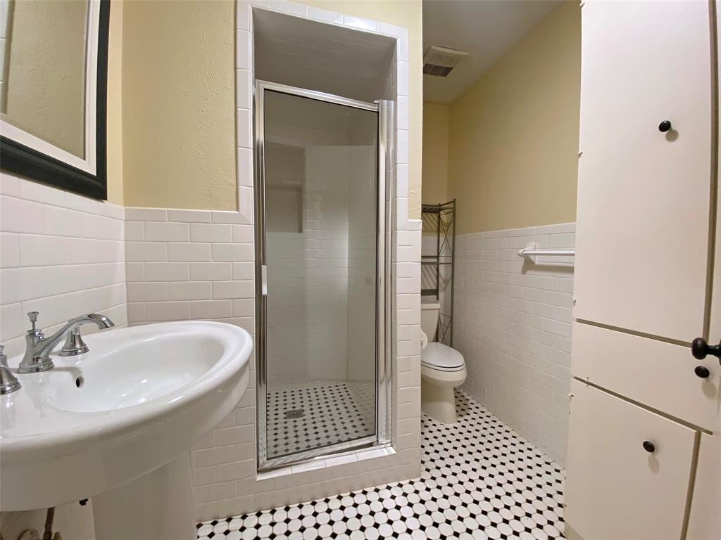 Walling-Northwest - Residential Lease