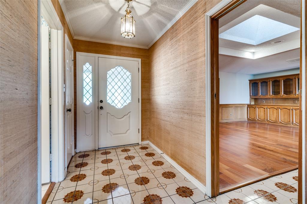 407 Yacht Club Drive