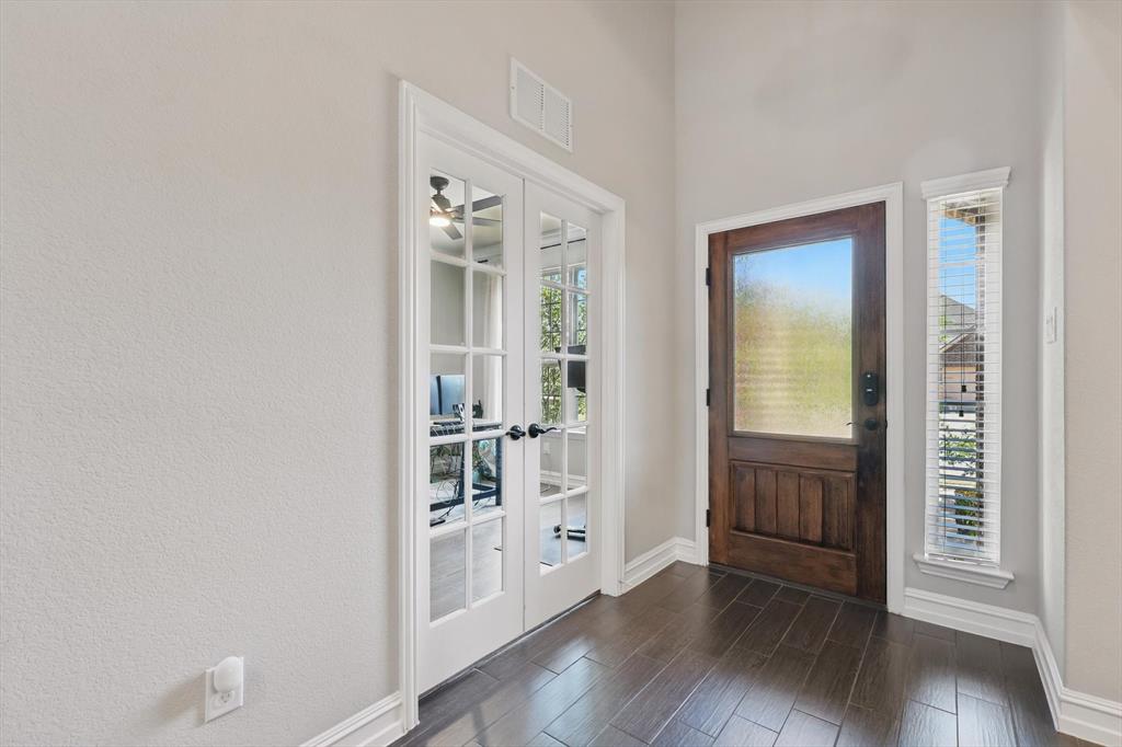 1146 Berrydale Drive