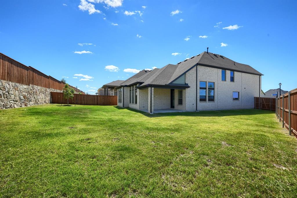 1348 Bay Laurel Road