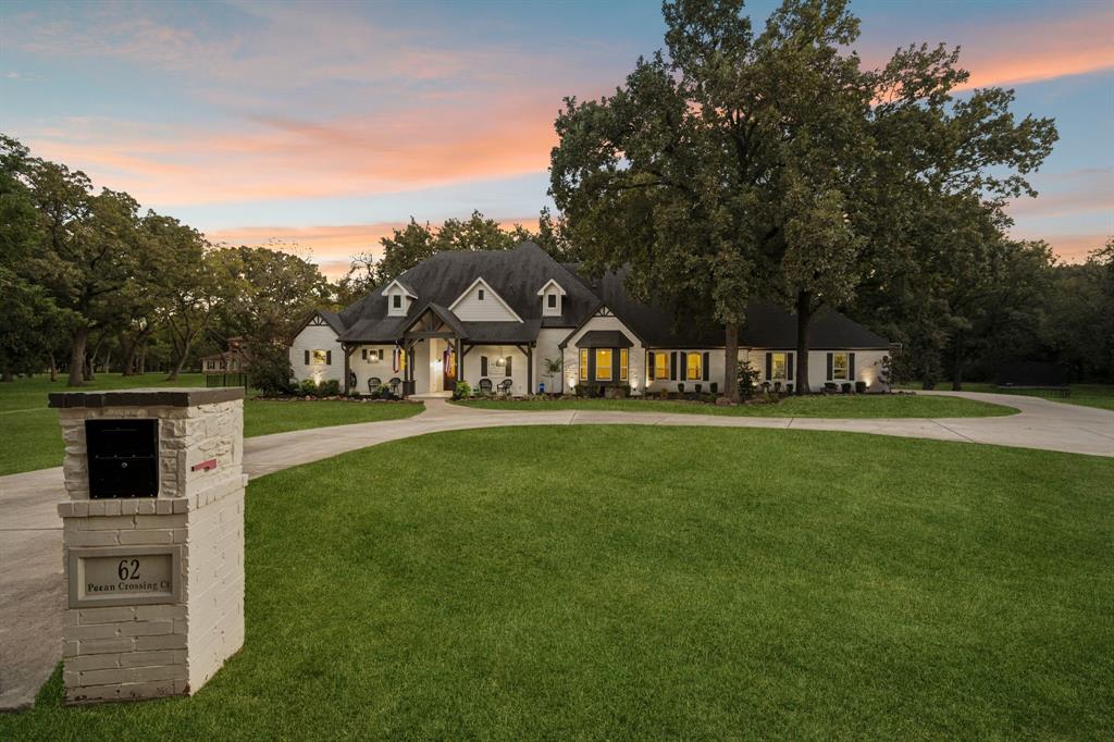 62 Pecan Crossing Court