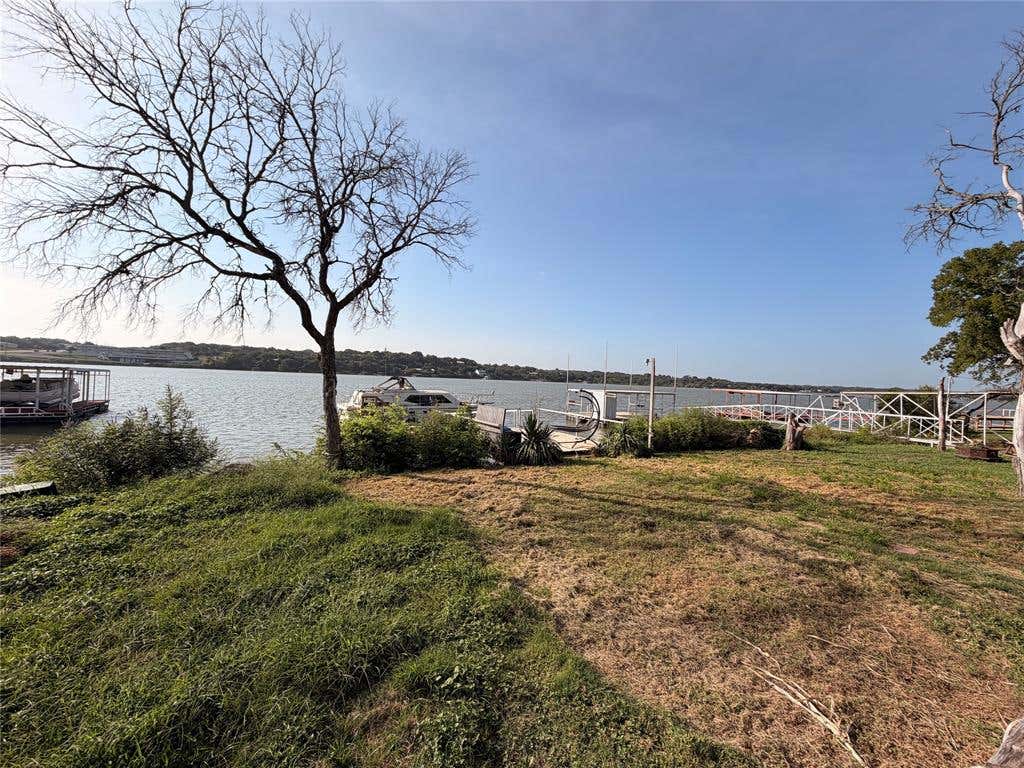 Photo of 223 Avolyn Drive, Brownwood, TX 76801 (MLS # 21350723)