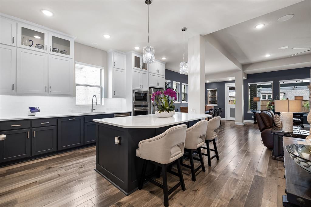 3229 Lexington Drive