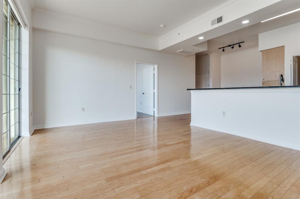 Renaissance On Turtle Creek Condo - Residential