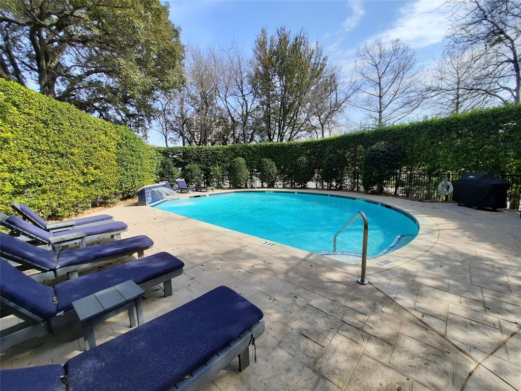 Renaissance On Turtle Creek Condo - Residential