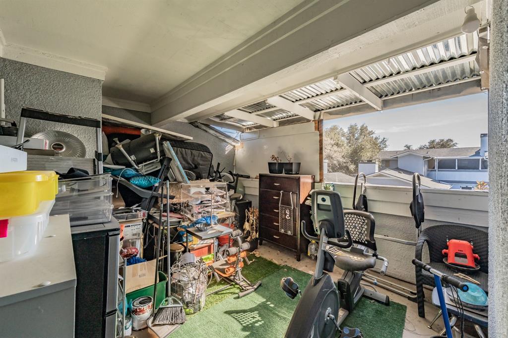 Cedar Ridge At Hurst Twnhms - Residential