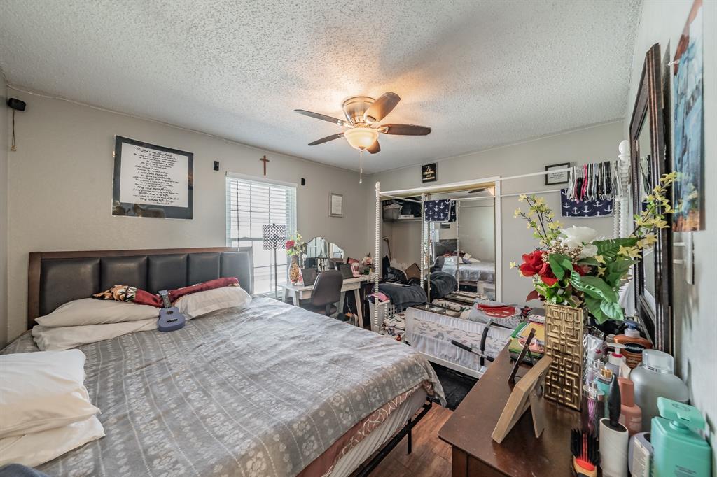 Cedar Ridge At Hurst Twnhms - Residential