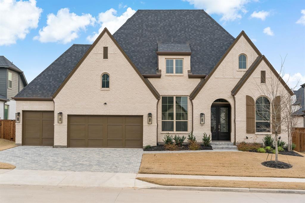 2301 Oaklawn Drive