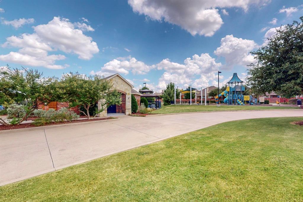 Primrose Xing Ph 4 - Residential