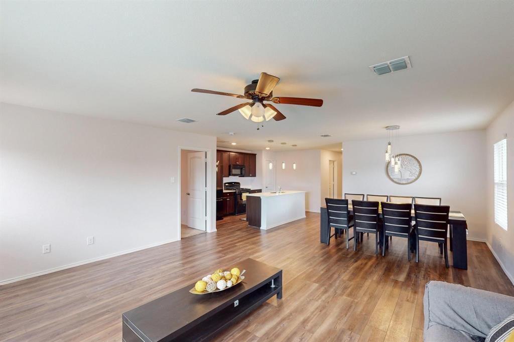 Primrose Xing Ph 4 - Residential