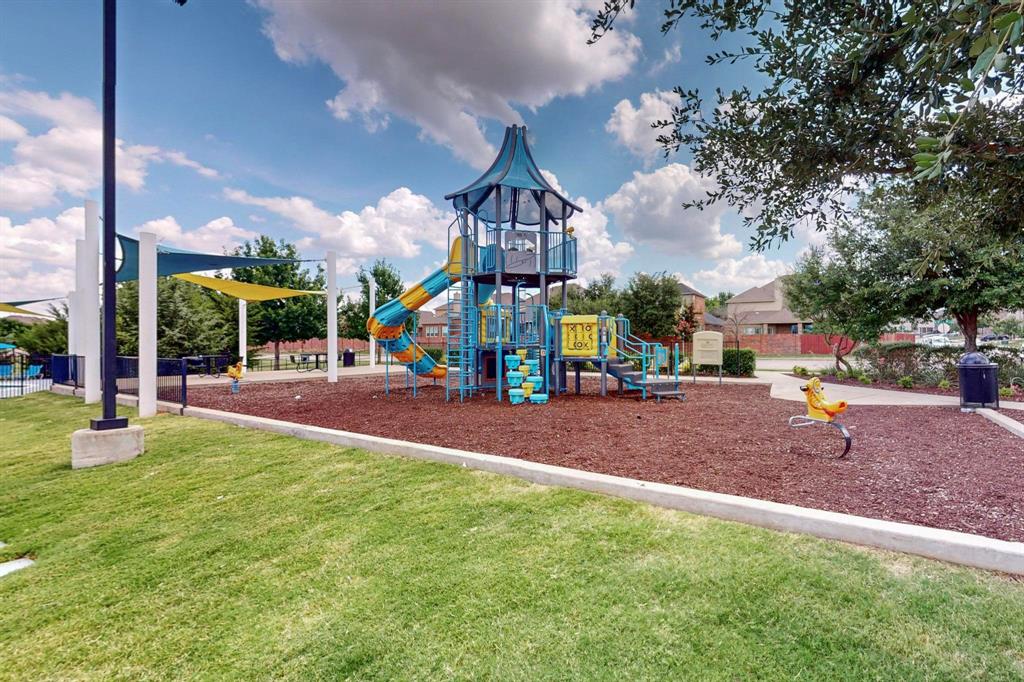 Primrose Xing Ph 4 - Residential