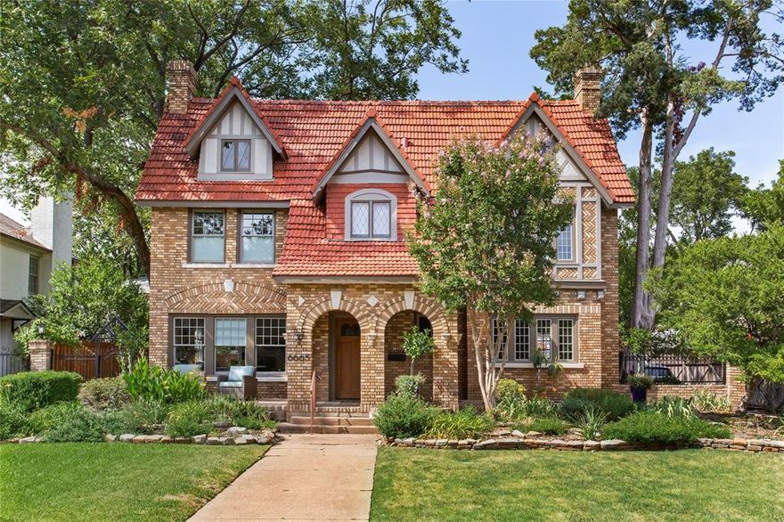 On one of Lakewood's premier streets, this gorgeous Tudor has been beautifully updated and expanded in 2018 by the current owners, even winning national design awards! The open kitchen features subzero appliances, commercial grade range and hood, dual sinks, ice maker, custom cabinets, and custom island overlooking the large den, breakfast nook and views to the backyard. The upstairs is the huge primary suite with vaulted ceilings, sitting area, custom walkin closet, and stunning bath. Also upstairs is living room, 3 spacious secondary bedrooms, with updated bathrooms, and laundry. The 3rd floor is a great flex space perfect for game room, office, etc. The home additionally features many great outdoor spaces including the covered patio and kitchen with heaters, overlooking the pool. 
Sqft DOES NOT include the basement or the 1367sqft fully updated carriage house with 2 bedroom, 2 bathroom, full kitchen and laundry.