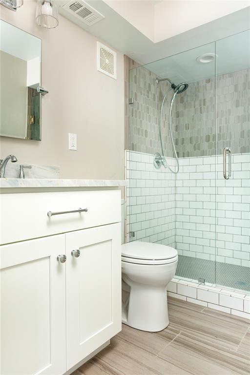 Country Club Estates - Residential