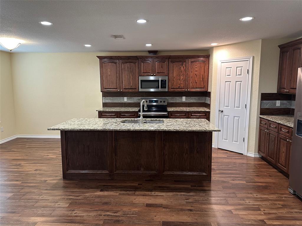 Terrell Rev - Residential