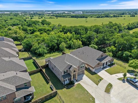 Photo of 7504 Larson Lane, Rowlett, TX 75089 (MLS # 21267396)