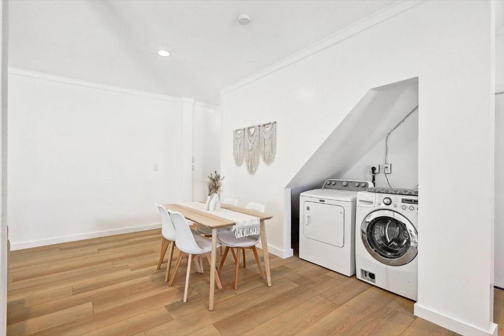 Westgate Park - Residential Lease