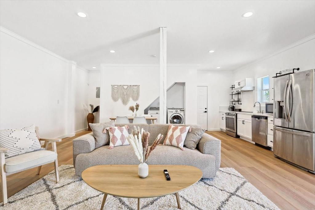 Westgate Park - Residential Lease