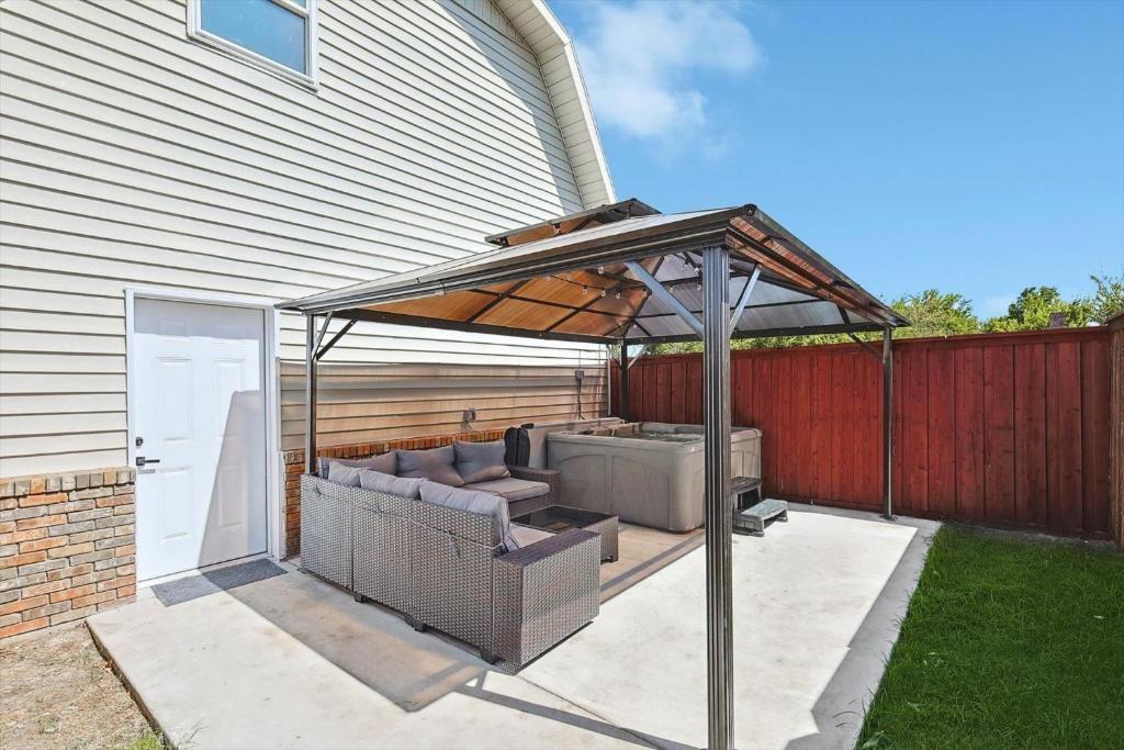 Westgate Park - Residential Lease