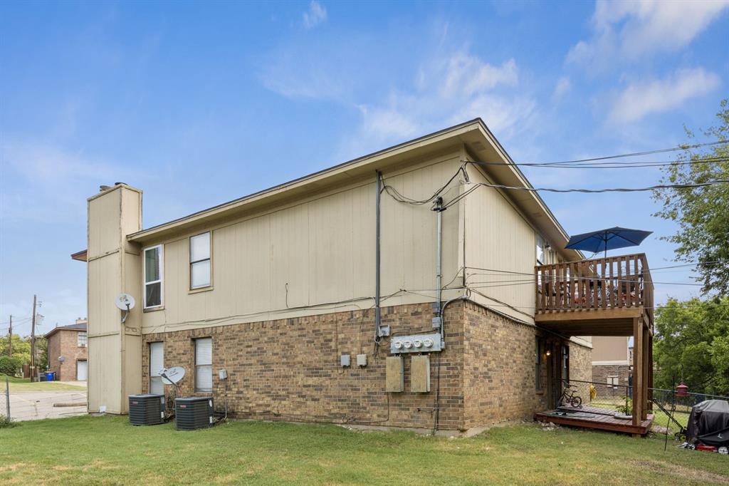 8113 Foxfire Lane