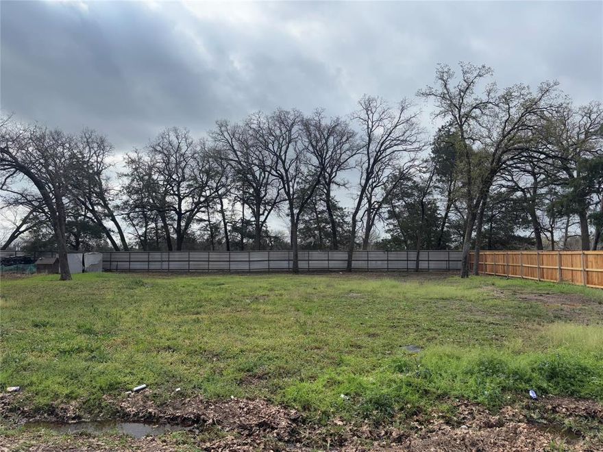 Clean lot with great potential! Currently zoned agriculture, this property will require rezoning for residential use, offering a great opportunity to build your dream home! City water and city sewer available. Ideal for buyers or builders looking for a blank canvas to build a custom home!