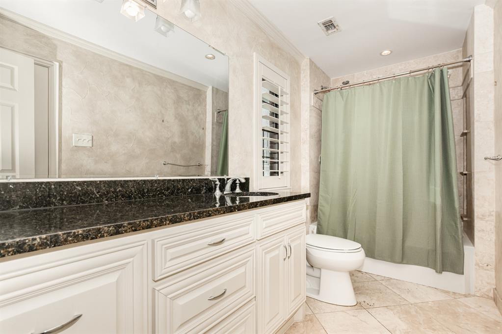 University Annex 02 Inst Rep - Residential Lease